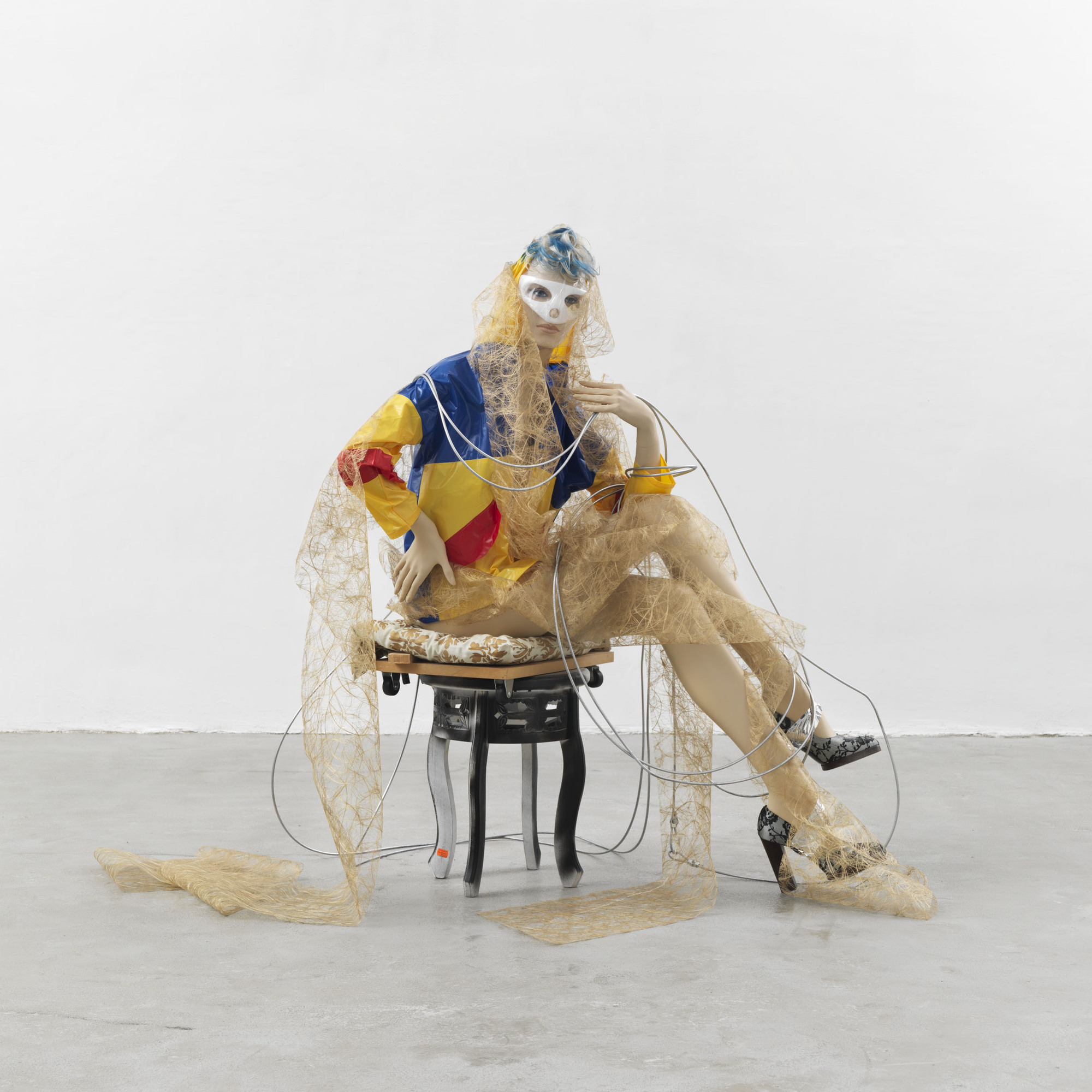 Isa Genzken. Schauspieler (Actors) (detail). 2013. Mannequins, clothes, shoes, fabric, and paper, dimensions variable. Courtesy the artist and Galerie Buchholz, Cologne/Berlin. © Isa Genzken. Photo: Jens Ziehe, Berlin.