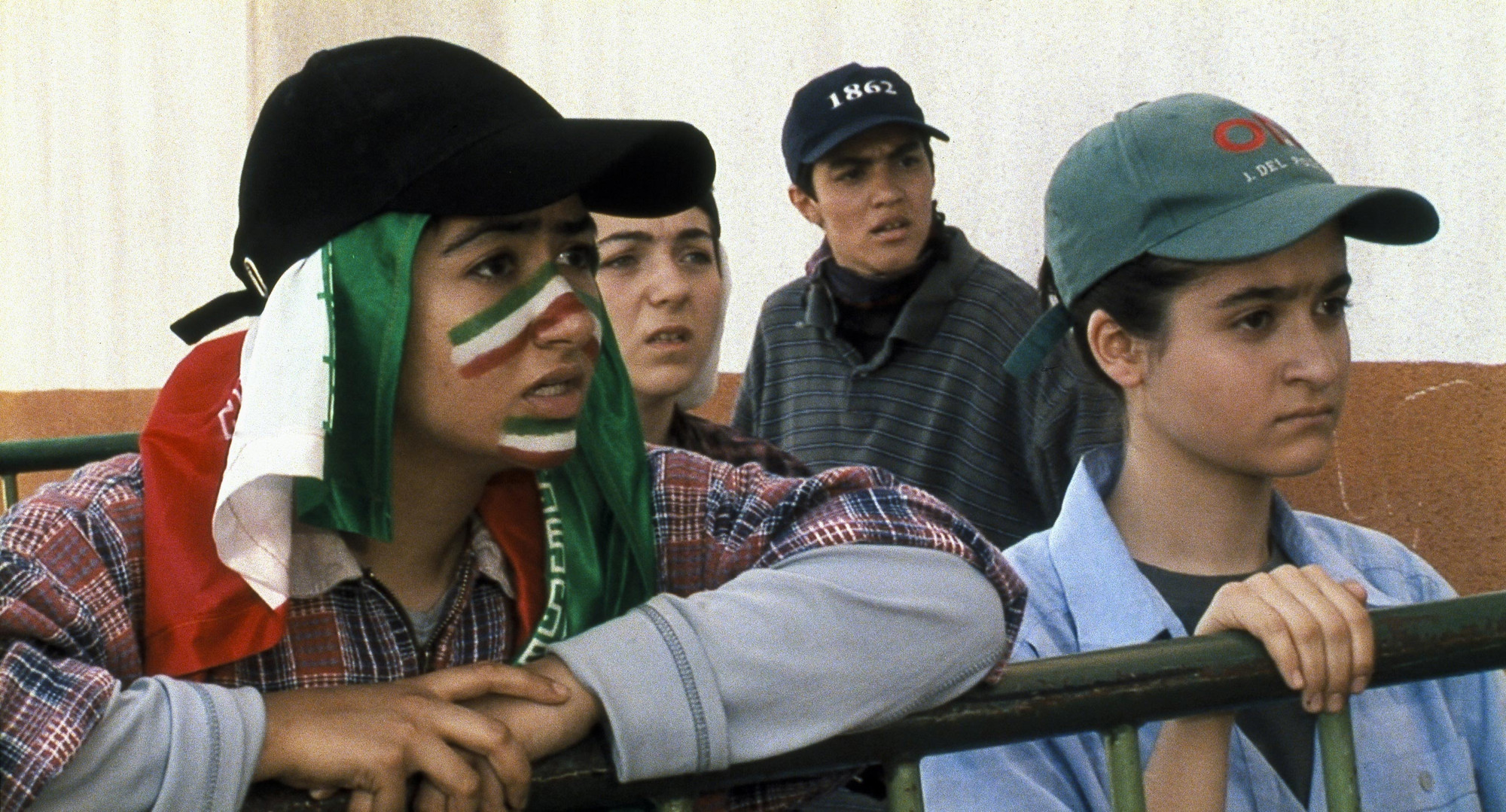 ÐаÑÑинки по запÑоÑÑ jafar panahi offside