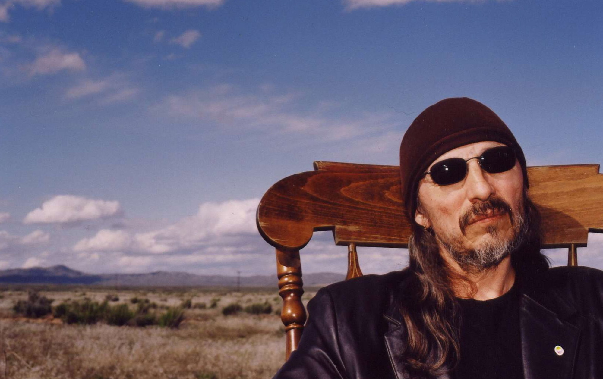 Remembering john. John Trudell. Труделл фильм 2005. Amaya Trudell. Джон Труделл с женой.