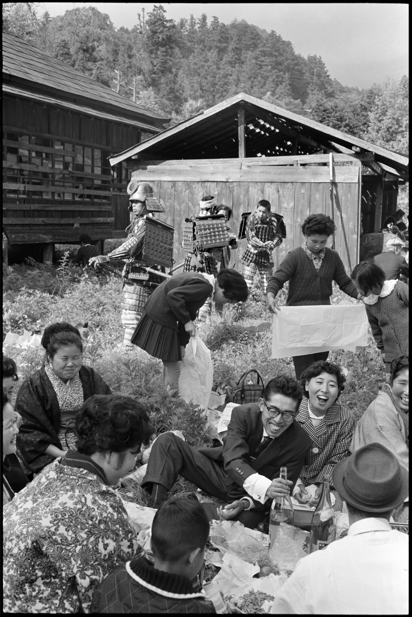 Япония 1965. Япония 1965 год. Japan 1965. Henri Cartier-Bresson.