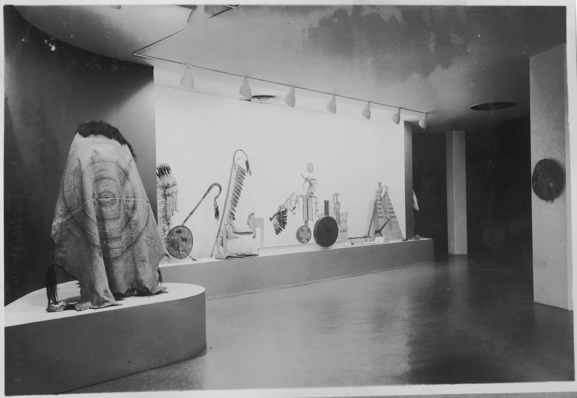 Installation View Of The Exhibition "Indian Art Of The United States ...