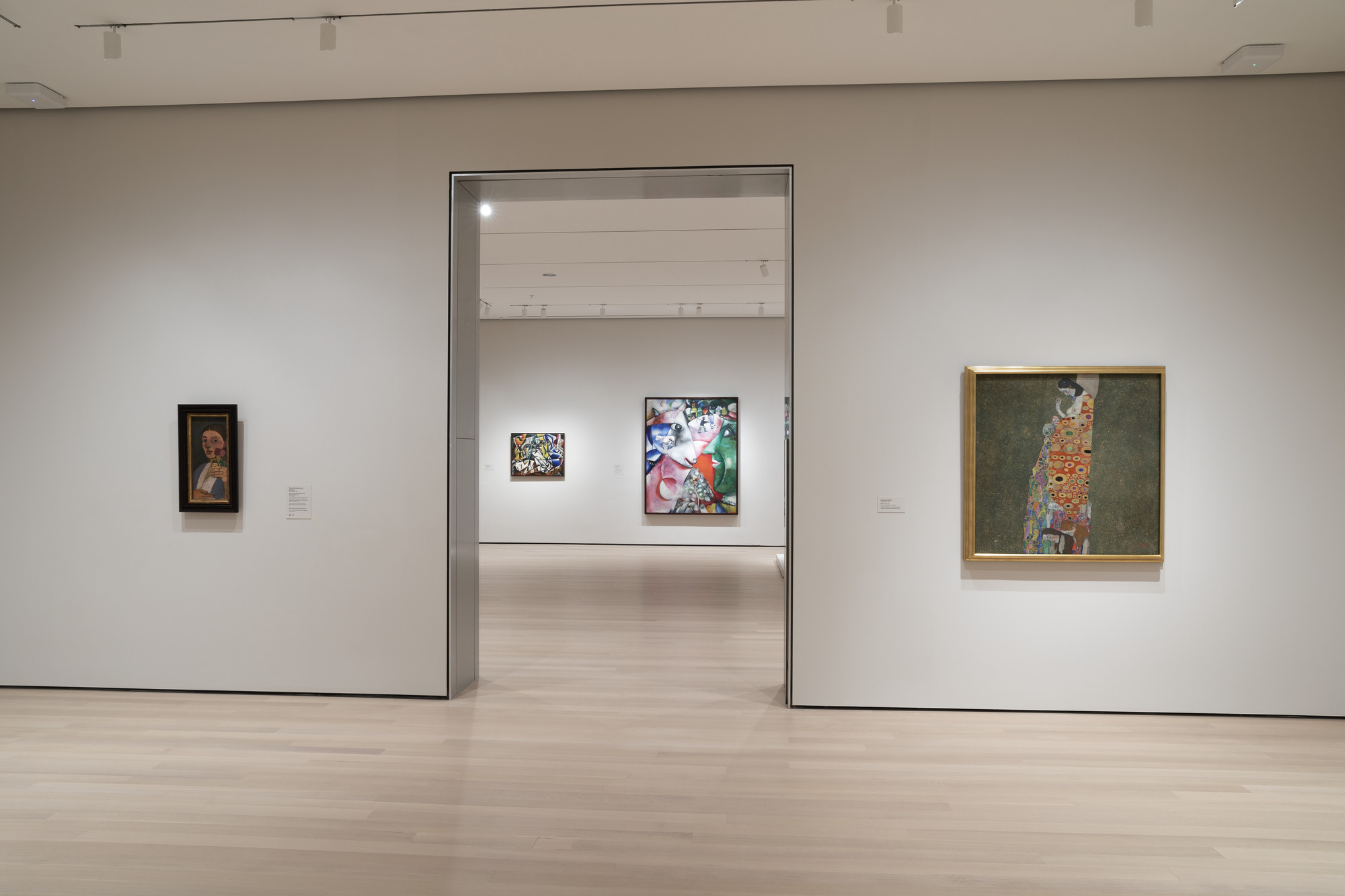 Installation view of the gallery 