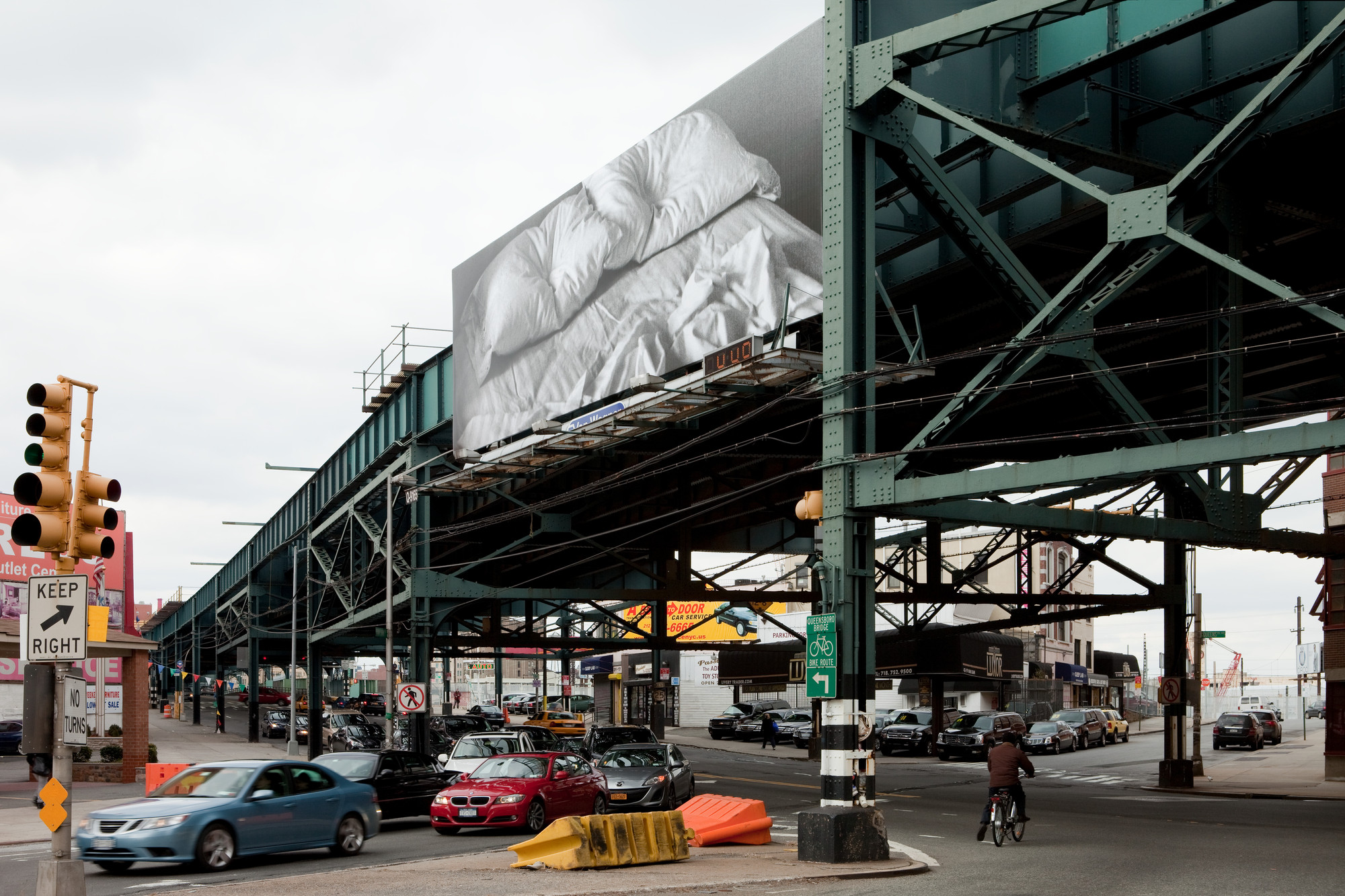 Installation View Of "Untitled" By Felix Gonzalez-Torres In The ...