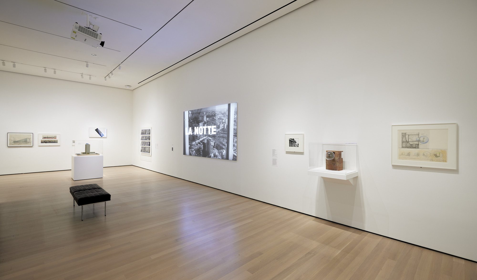 Installation view of the gallery 