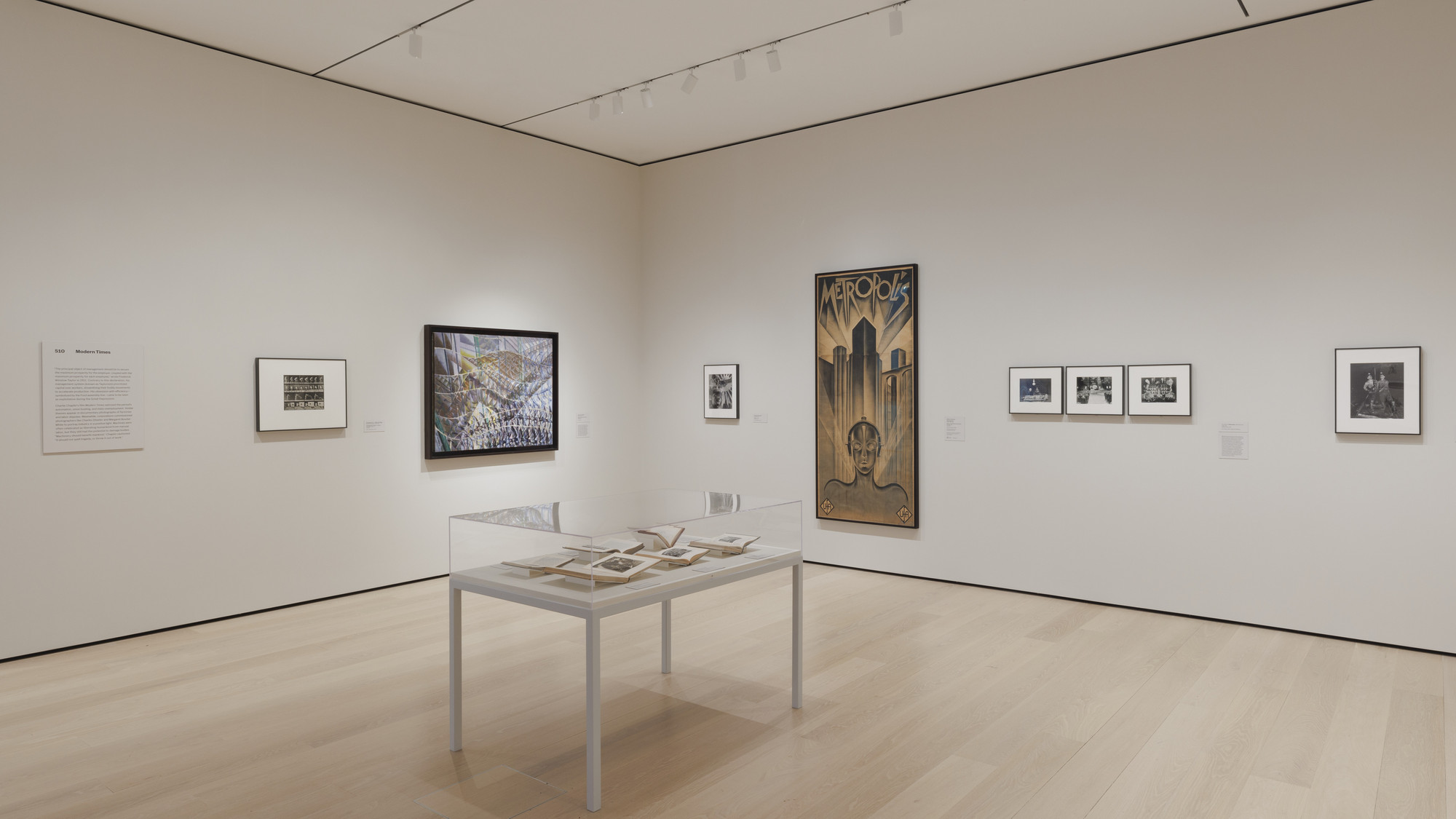 Installation view of the gallery 