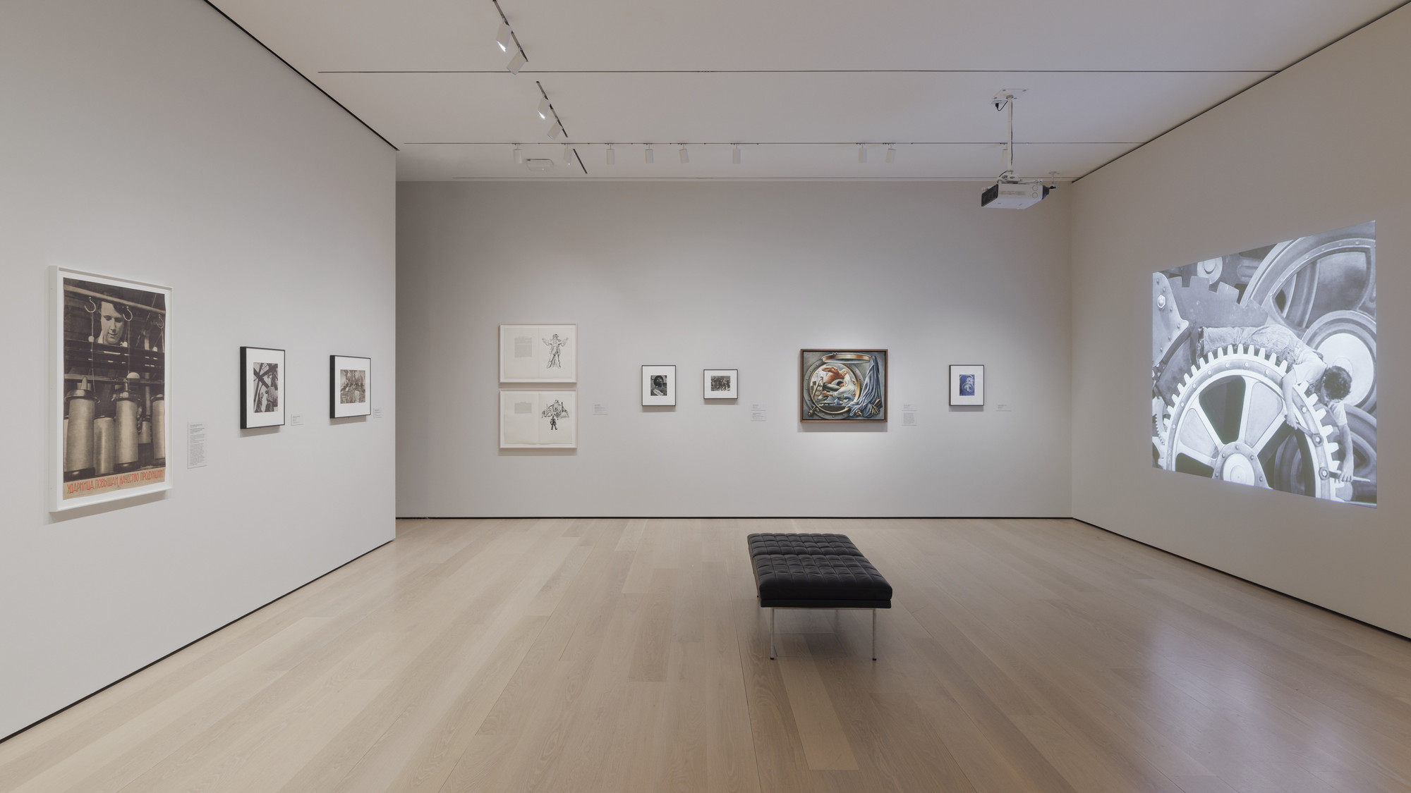 Installation view of the gallery 