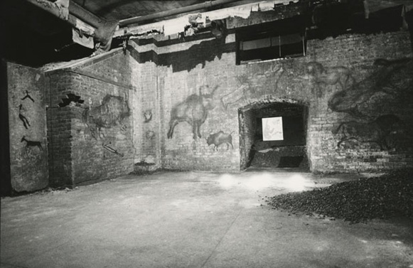 View of Richard Tuttle's installation Alanna and Her Sister, in Rooms. Photograph by Gianfranco Gorgoni. 1976 [II.A.83]