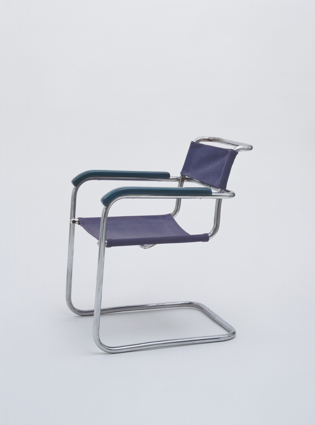 b34 chair