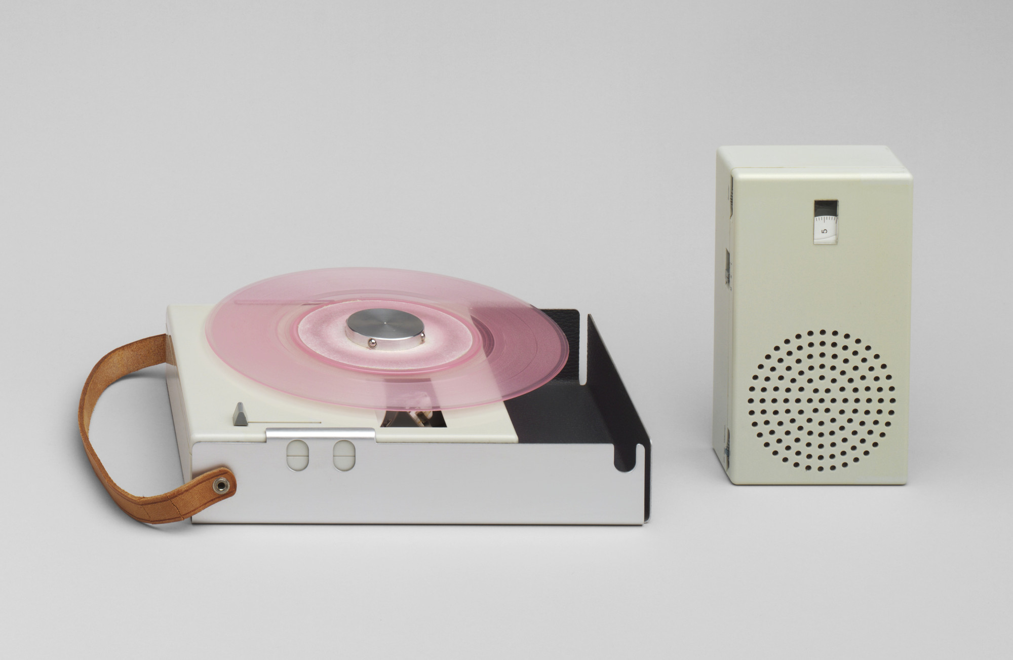 Dieter Rams. Portable Transistor Radio and Phonograph (model TP 1). 1959 |  MoMA