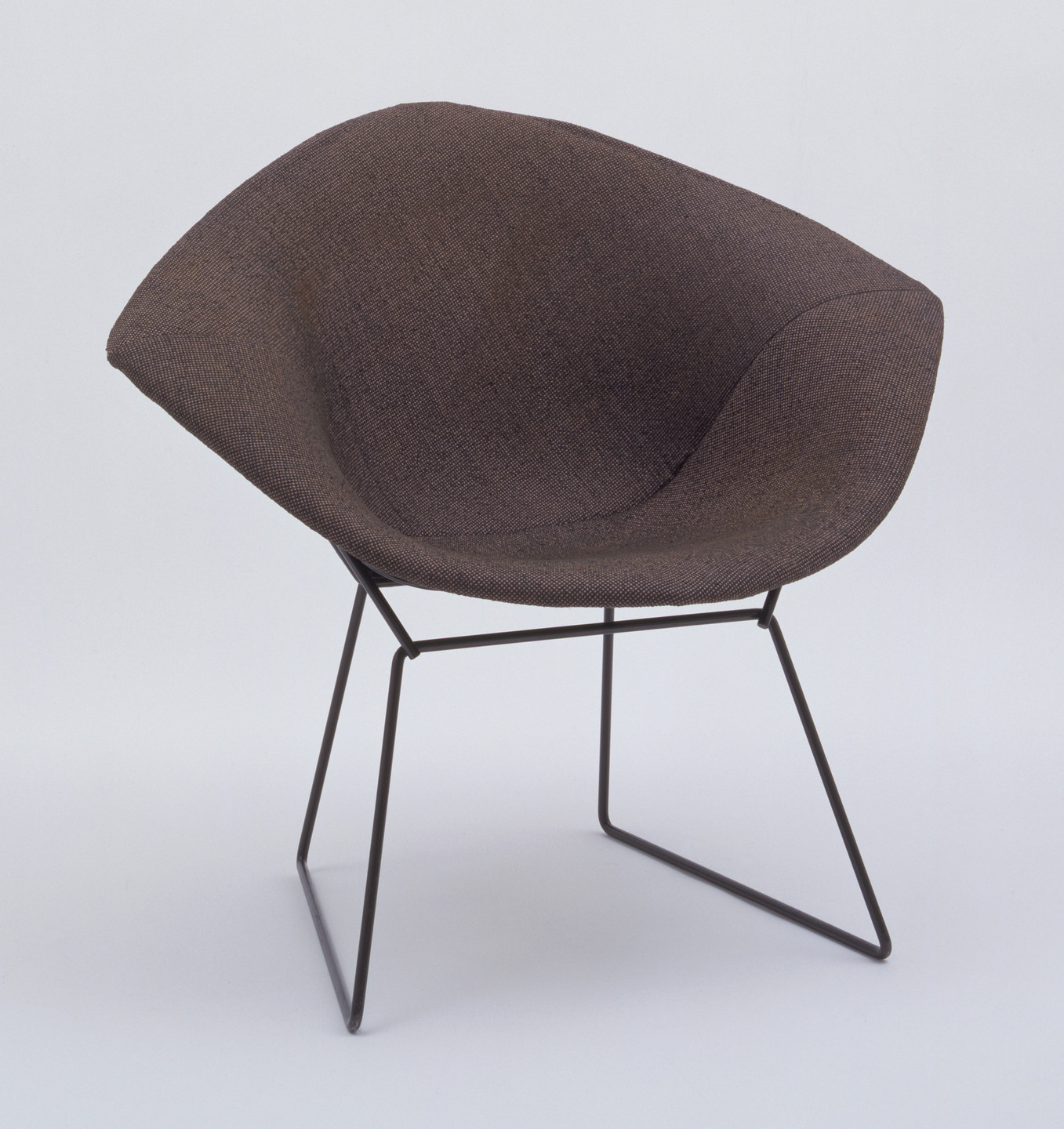 bertoia armchair