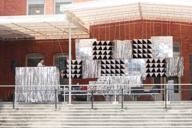 CONFETTISYSTEM stage set design for Warm Up 2013 at MoMA PS1. Photo: Charles Roussel