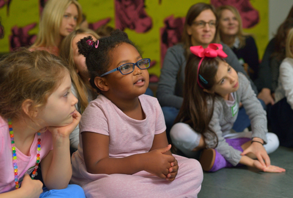 A Closer Look for Kids. Photo: Martin Seck