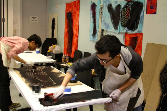 Woodblock printshop in full swing during the Corpus Collectus class studio