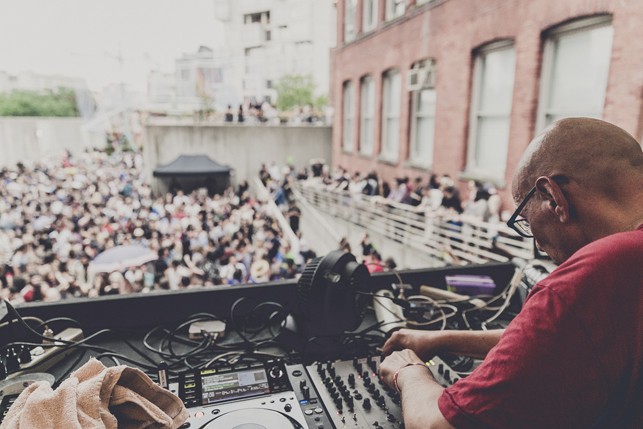 Nicky Siano, MoMA PS1 Warm Up, Saturday, July 4, 2015. Photo: Charles Roussel