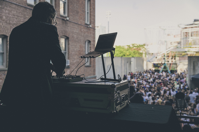 Cut Hands, MoMA PS1 Warm Up, Saturday, August 15, 2015. Photo: Charles Roussel