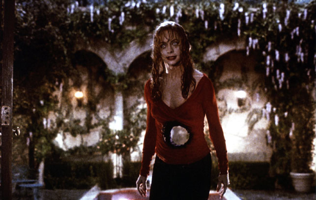 Death Becomes Her. 1992. USA. Directed by Robert Zemeckis. Courtesy of Photofest