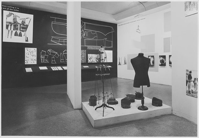 Installation view of the exhibition Are Clothes Modern? The Museum of Modern Art, November 28, 1944–March 4, 1945. New York. The Museum of Modern Art Archives, Photographic Archive. Photo: Soichi Sunami